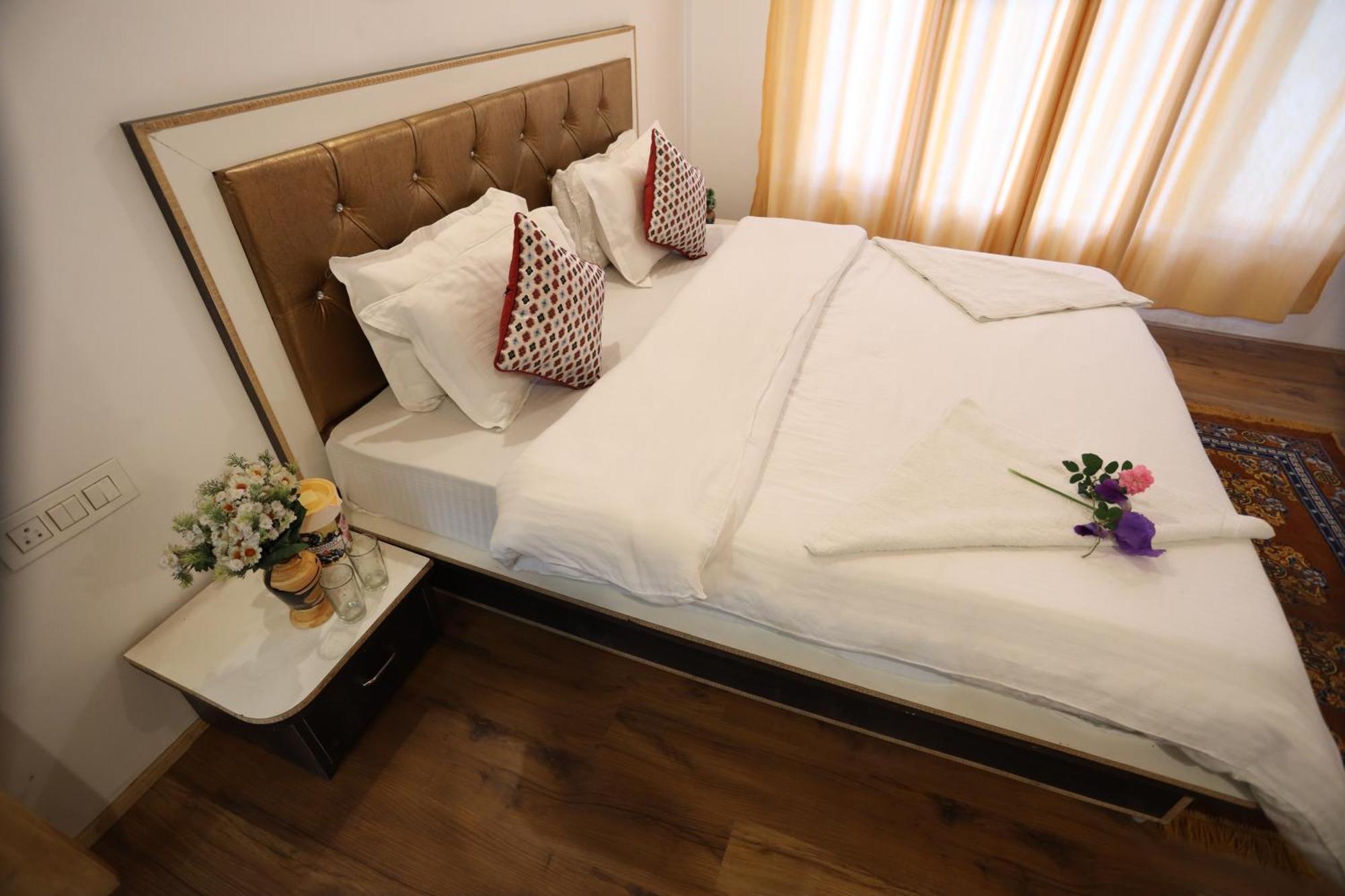 Odbar Guest House Best Guest House At Leh Ladakh Buitenkant foto